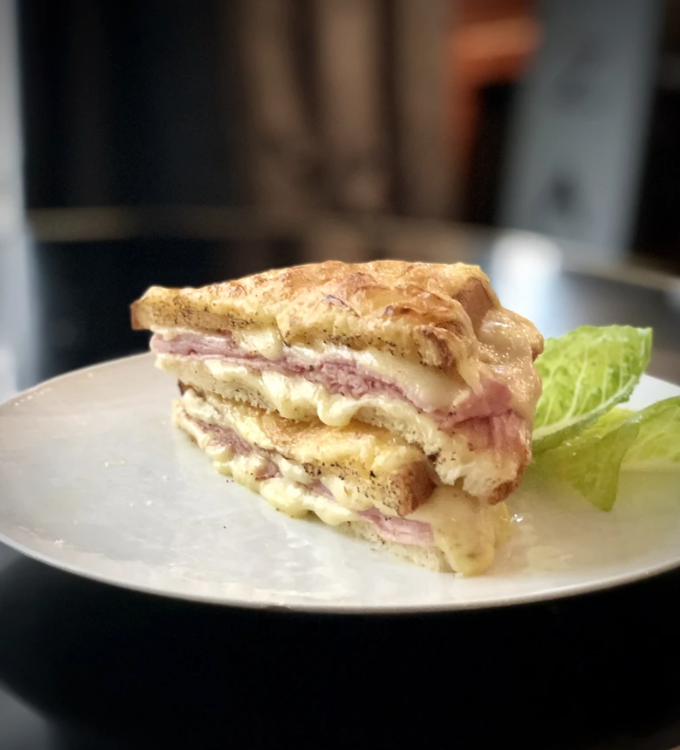 Le petit croque au jambon Prince de Paris et émmental français