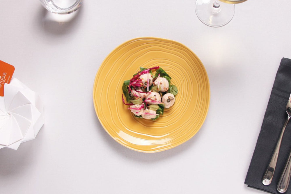 Asperges blanches des Landes  croquantes__ segments de pomelos__ tapenade__ huile d'ail des ours